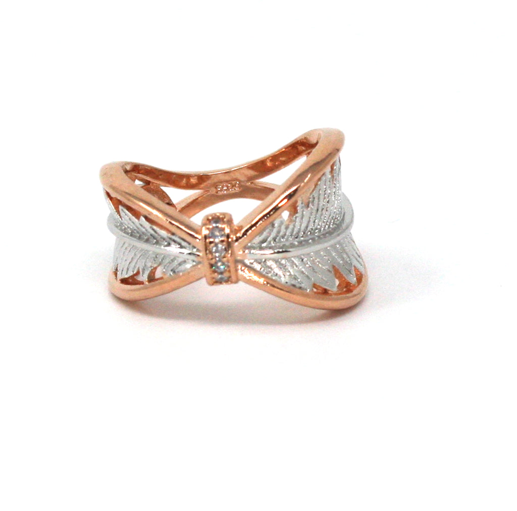 Rose Gold plated women's ring. Feather pattern and zircon gemstones