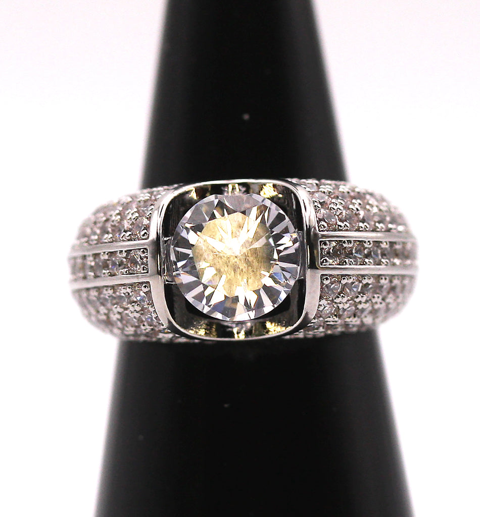 Women's Solitaire Silver/Rhodium plated Ring with Zircon Gemstones.  Face view